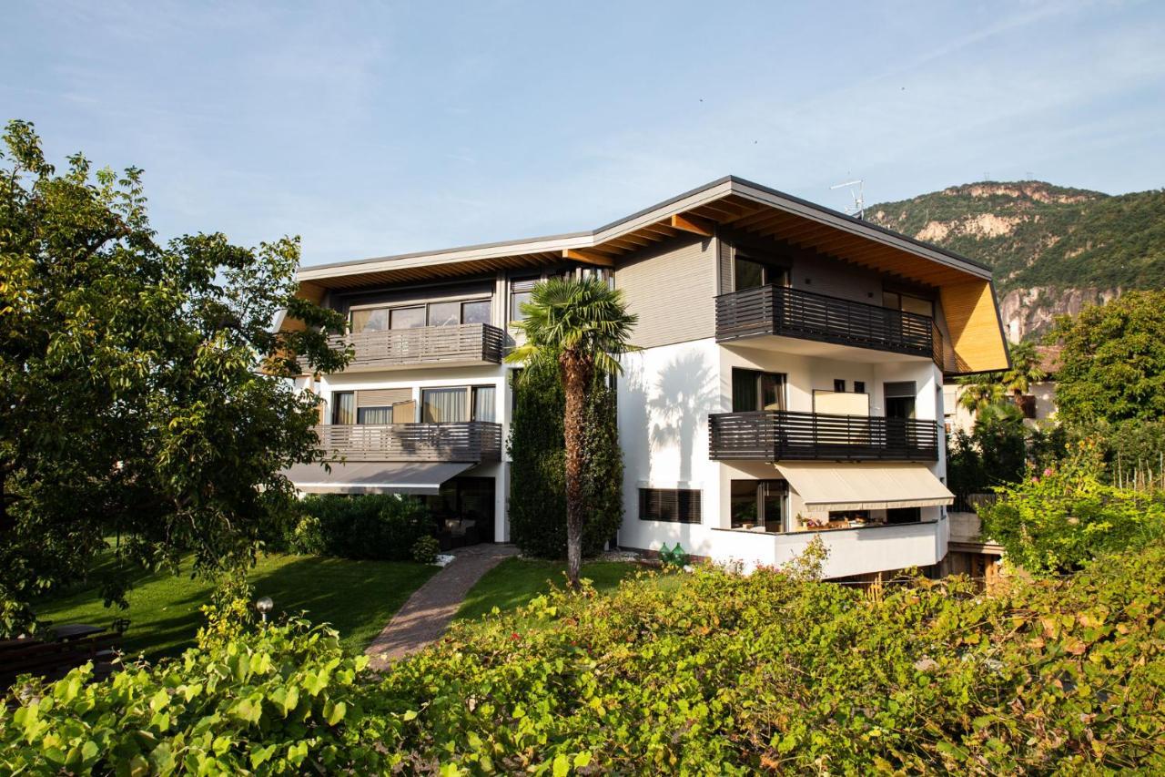 Julias Guesthouse Ora / Auer 외부 사진